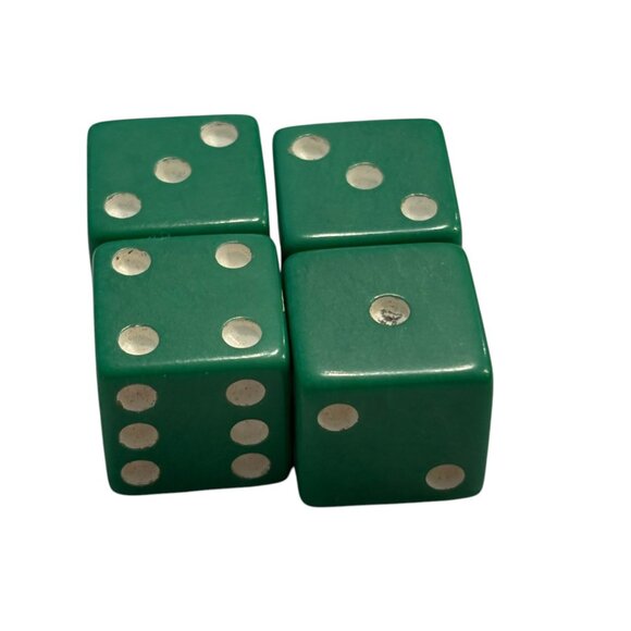 Set Of 4 Green Dice With Silver Pips For Board Games & Collectors - Picture 2 of 2